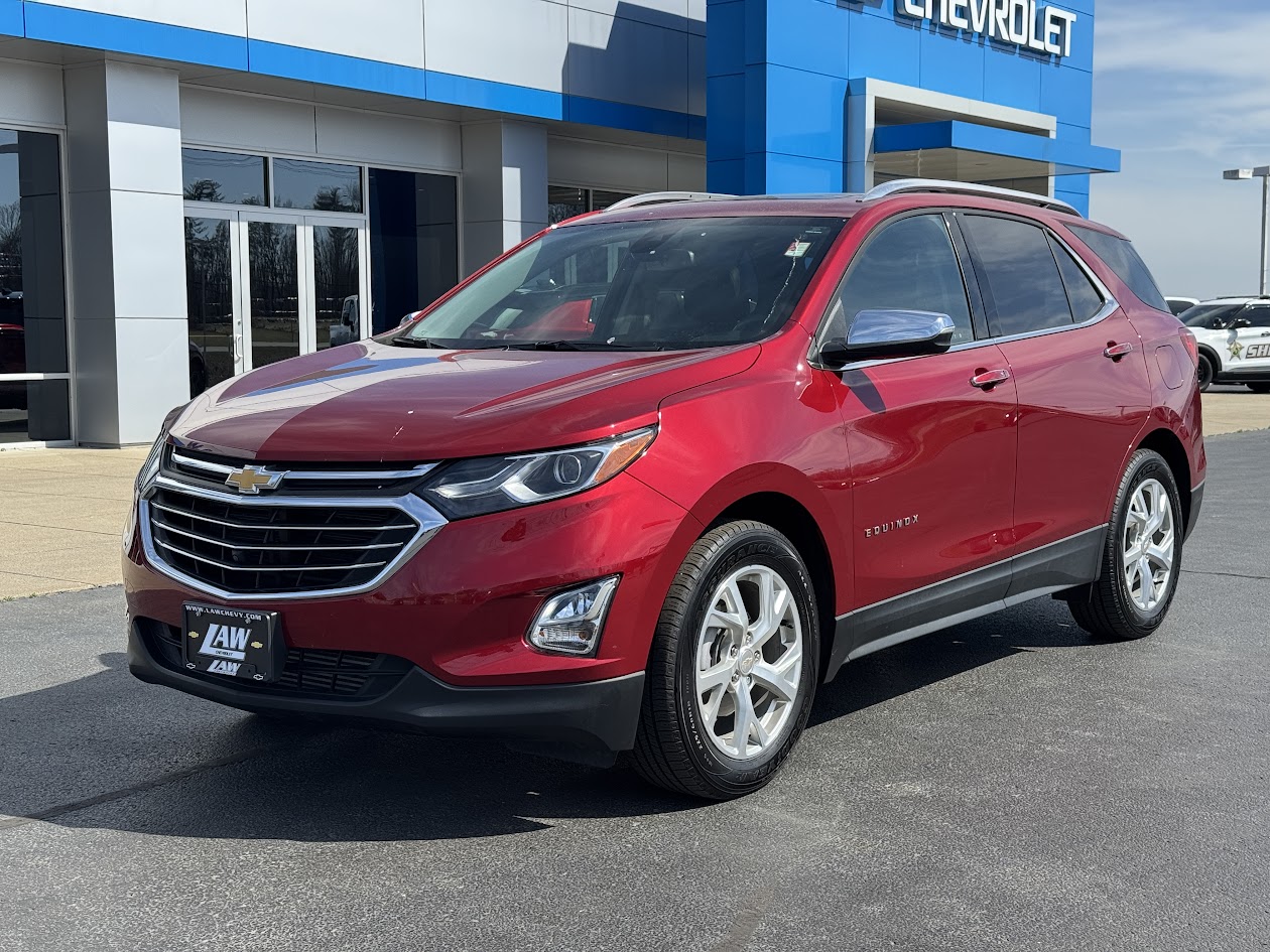 2020 Chevrolet Equinox Vehicle Photo in BOONVILLE, IN 47601-9633