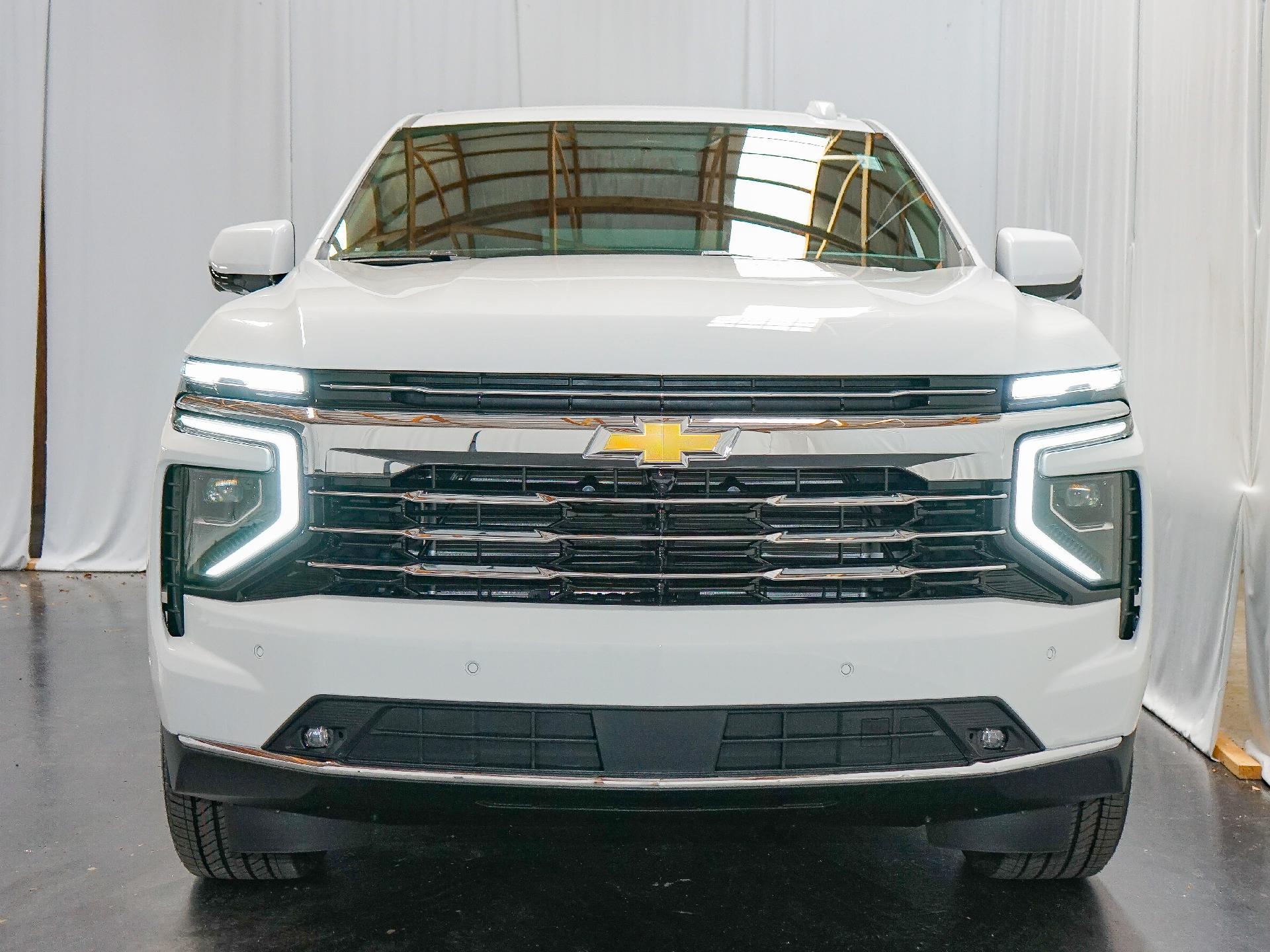 2025 Chevrolet Suburban Vehicle Photo in SMYRNA, DE 19977-2874