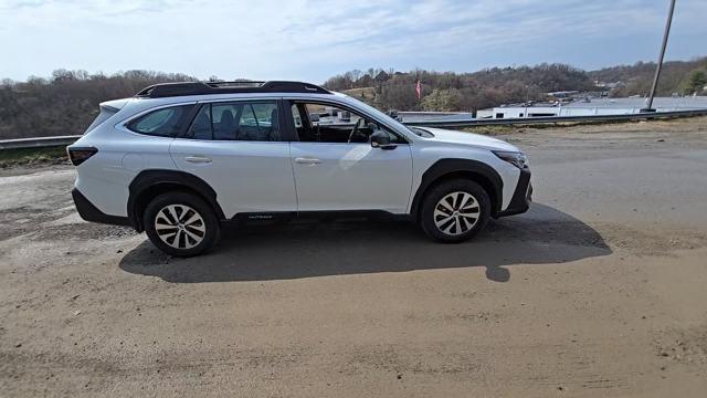2024 Subaru Outback Vehicle Photo in Pleasant Hills, PA 15236
