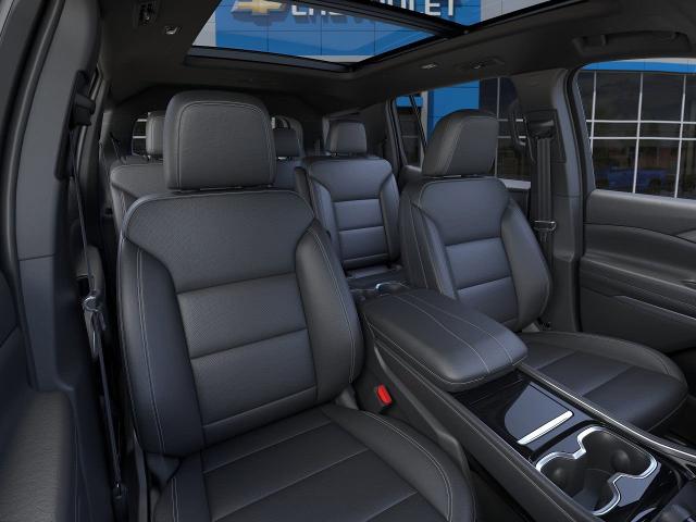 2025 Chevrolet Traverse Vehicle Photo in EVERETT, WA 98203-5662