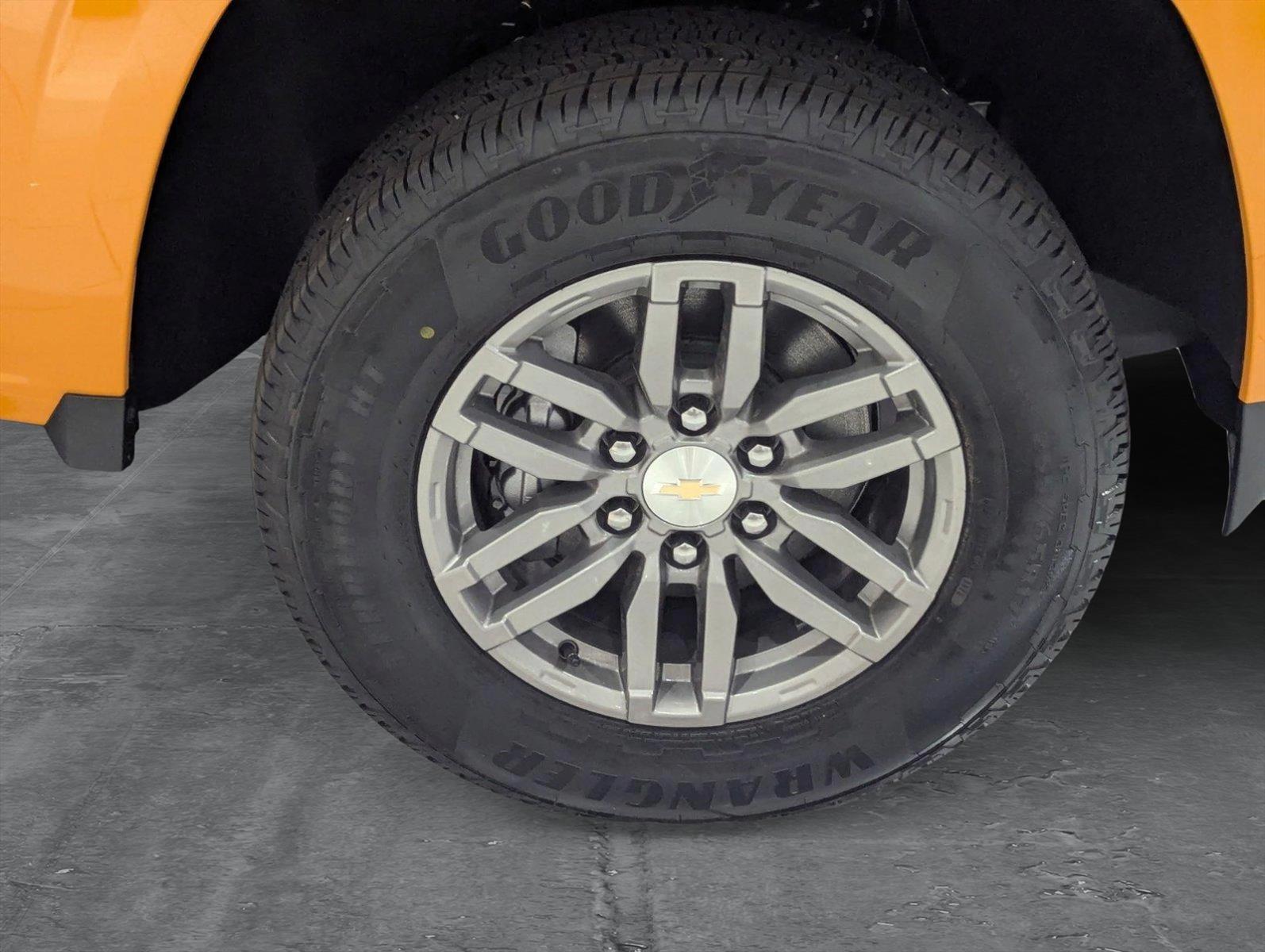 2025 Chevrolet Colorado Vehicle Photo in GREENACRES, FL 33463-3207