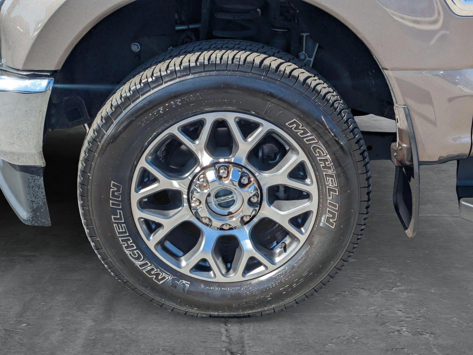 2021 Ford Super Duty F-350 SRW Vehicle Photo in Bradenton, FL 34207