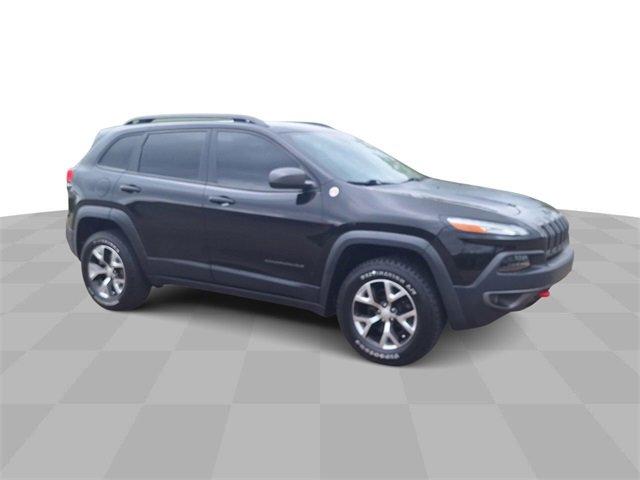 Used 2017 Jeep Cherokee Trailhawk with VIN 1C4PJMBB2HW649664 for sale in Jackson, MS