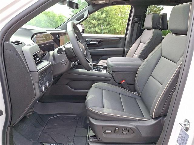 2025 Chevrolet Suburban Vehicle Photo in MILFORD, DE 19963-6122