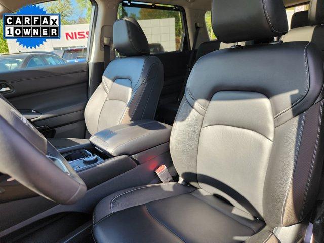 2024 Nissan Pathfinder Vehicle Photo in Ardmore, PA 19003