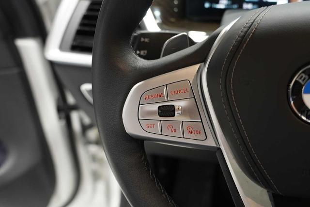 2024 BMW X7 xDrive40i Vehicle Photo in GRAPEVINE, TX 76051