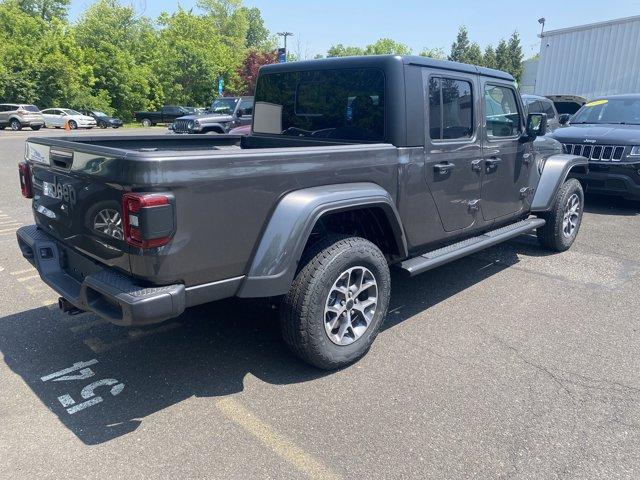 2025 Jeep Gladiator Vehicle Photo in Doylsetown, PA 18901