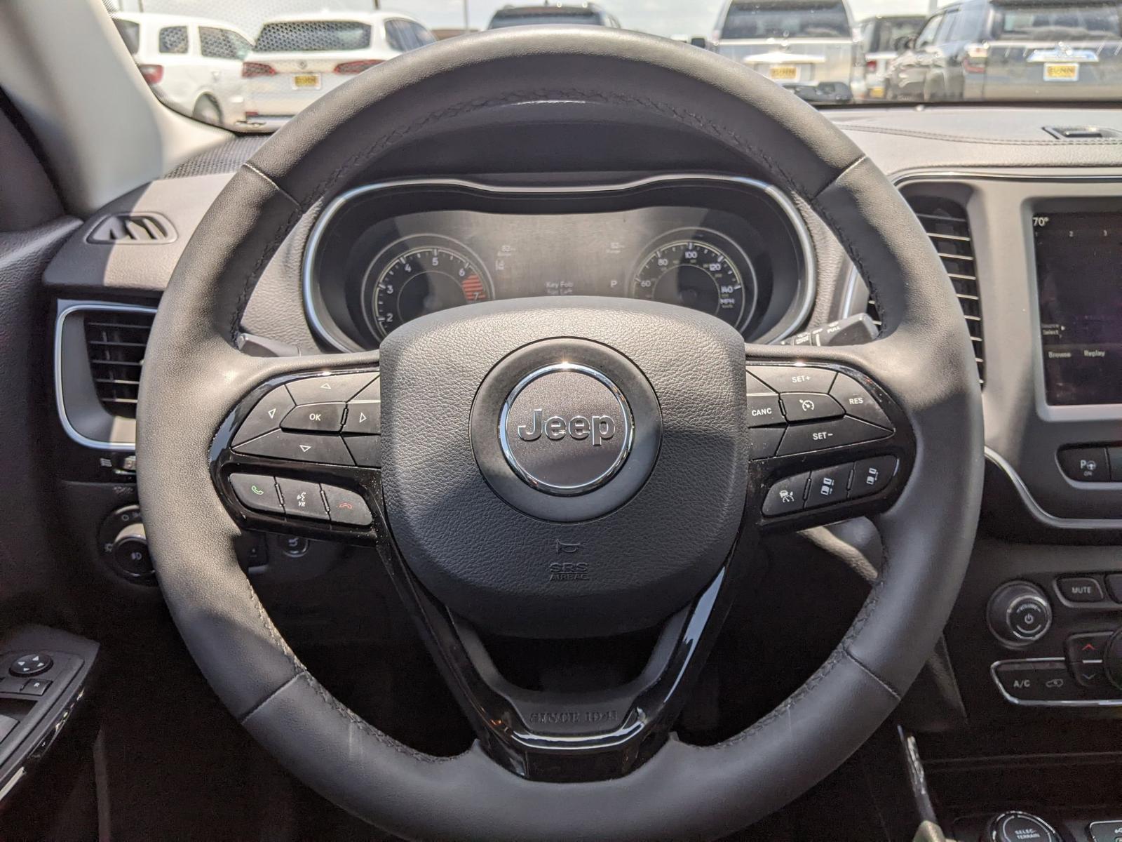 2023 Jeep Cherokee Vehicle Photo in Seguin, TX 78155