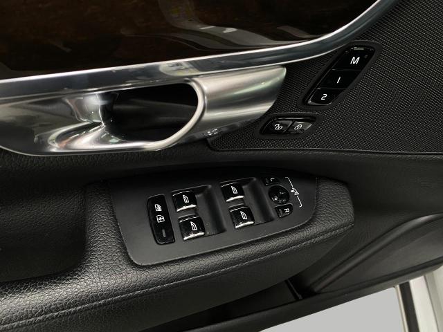 2018 Volvo S90 Vehicle Photo in Appleton, WI 54913