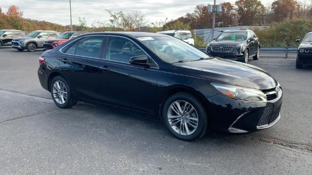 2017 Toyota Camry Vehicle Photo in MOON TOWNSHIP, PA 15108-2571