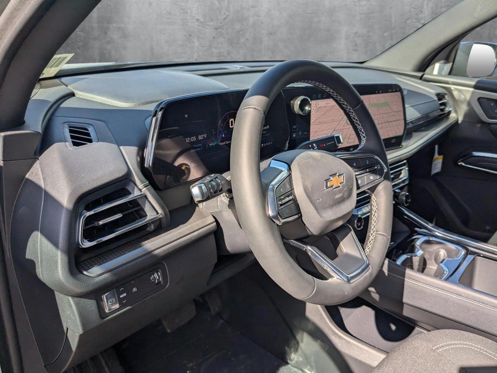 2025 Chevrolet Traverse Vehicle Photo in MIAMI, FL 33134-2699