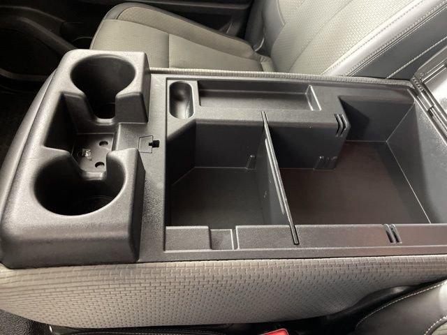 2021 Nissan Titan Vehicle Photo in PHOENIX, AZ 85014-3381
