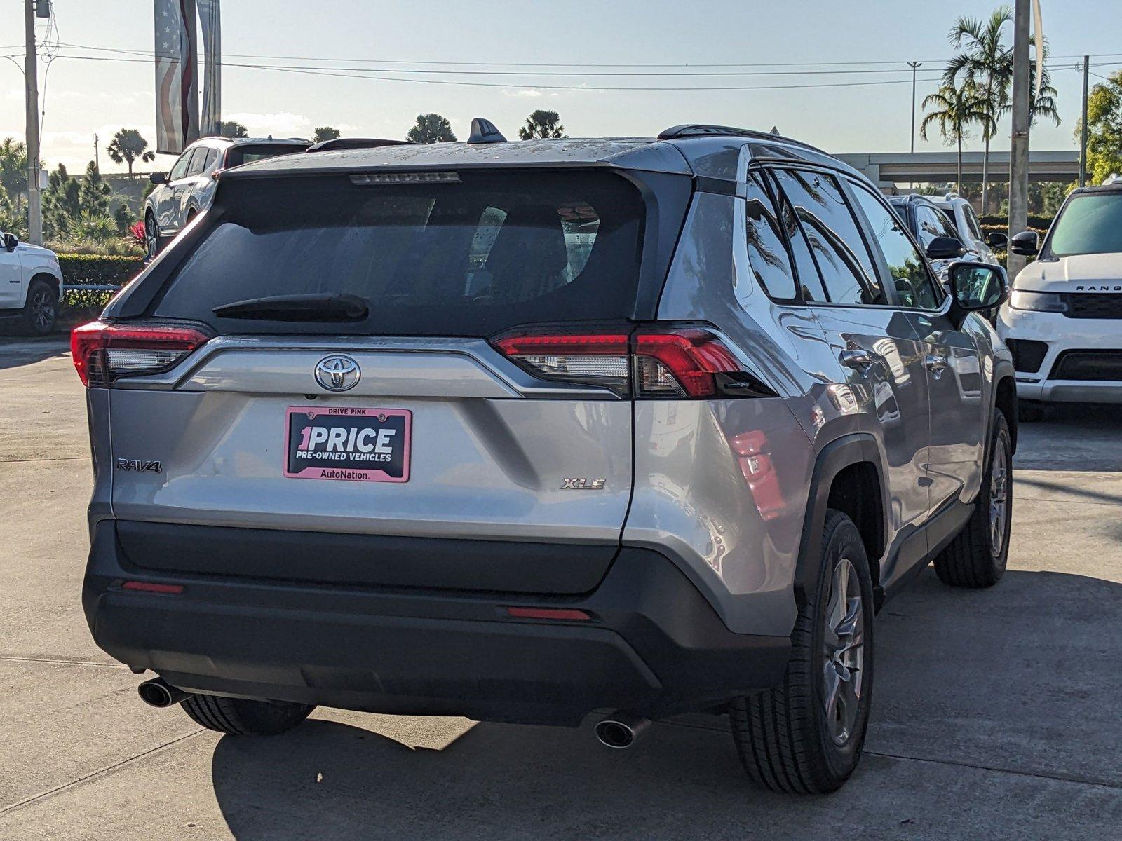 2022 Toyota RAV4 Vehicle Photo in MIAMI, FL 33172-3015