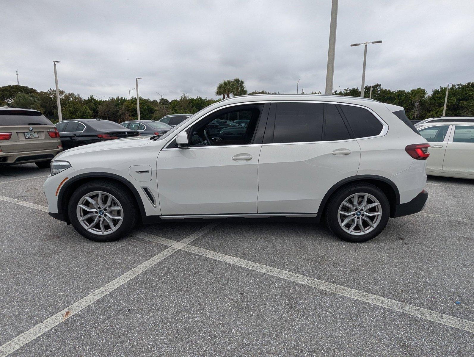 2022 BMW X5 xDrive45e Vehicle Photo in Delray Beach, FL 33444