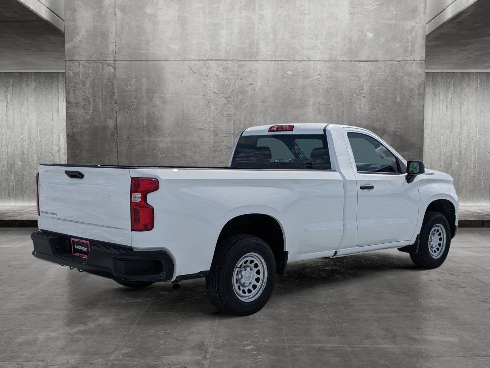 2025 Chevrolet Silverado 1500 Vehicle Photo in PEMBROKE PINES, FL 33024-6534