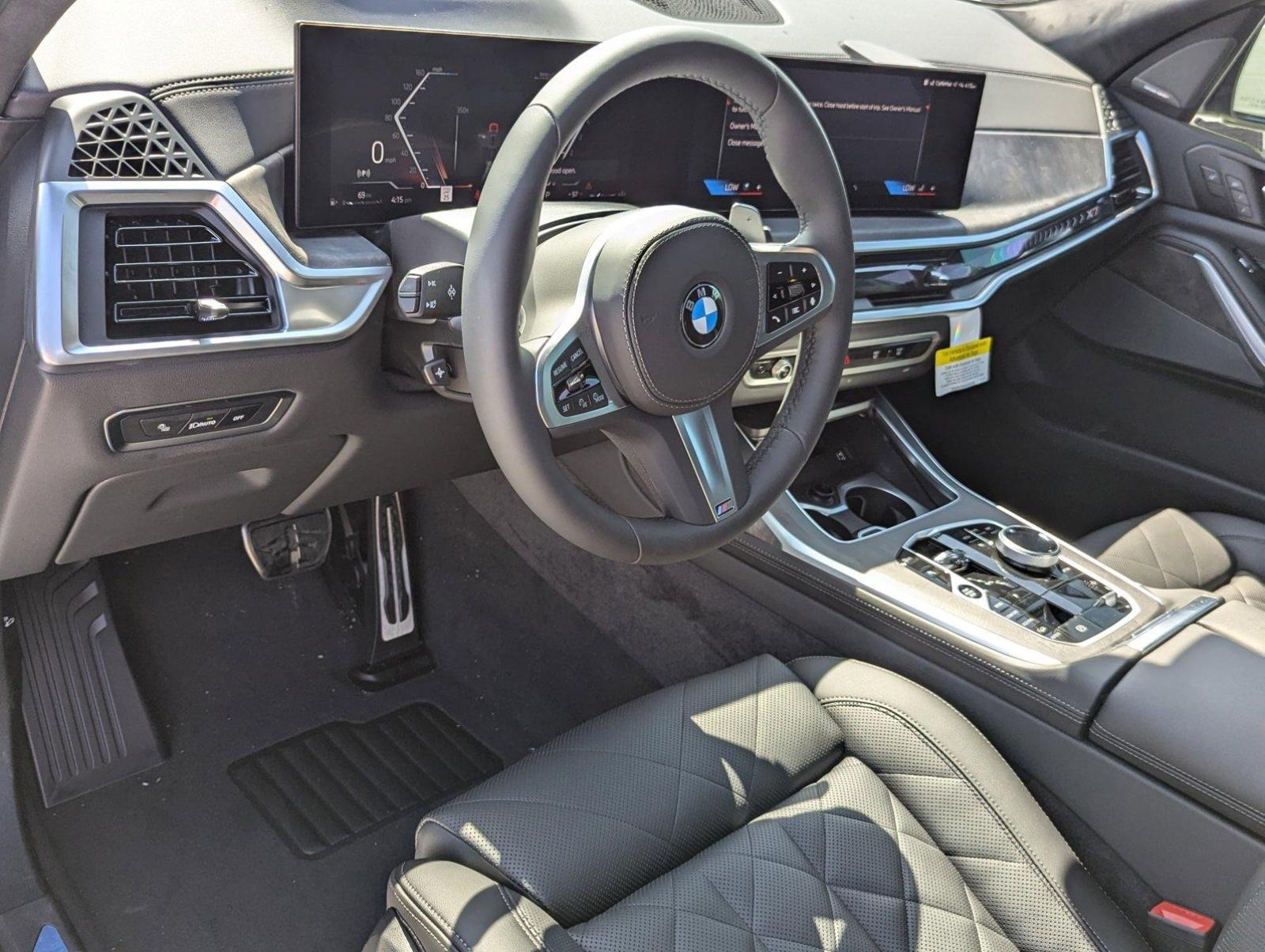 2025 BMW X7 xDrive40i Vehicle Photo in Delray Beach, FL 33444