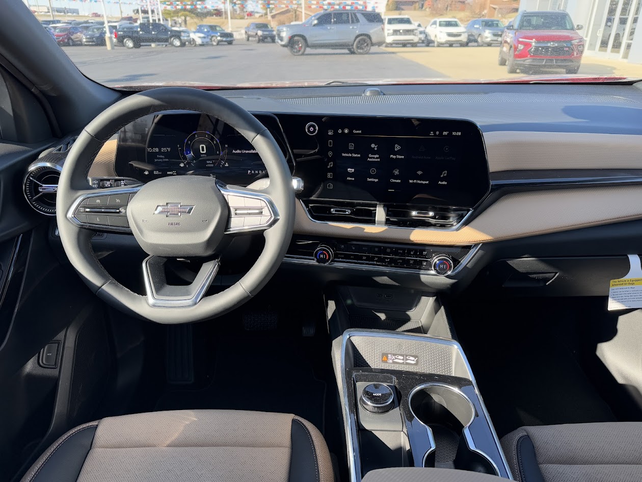 2025 Chevrolet Equinox Vehicle Photo in BOONVILLE, IN 47601-9633