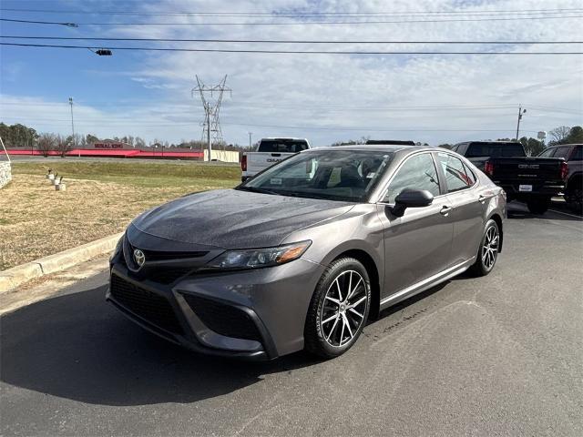 2021 Toyota Camry Vehicle Photo in ALBERTVILLE, AL 35950-0246