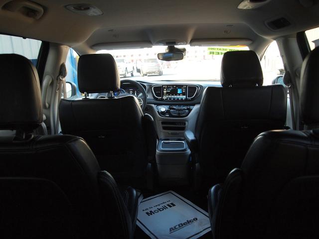 2023 Chrysler Pacifica Vehicle Photo in MADISON, IN 47250-1611