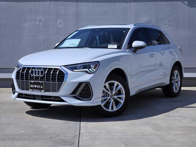 2025 Audi Q3 Vehicle Photo in SUGAR LAND, TX 77478