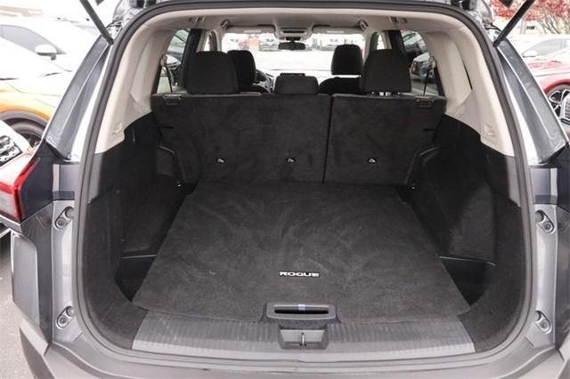 2023 Nissan Rogue Vehicle Photo in Hazelwood, MO 63042