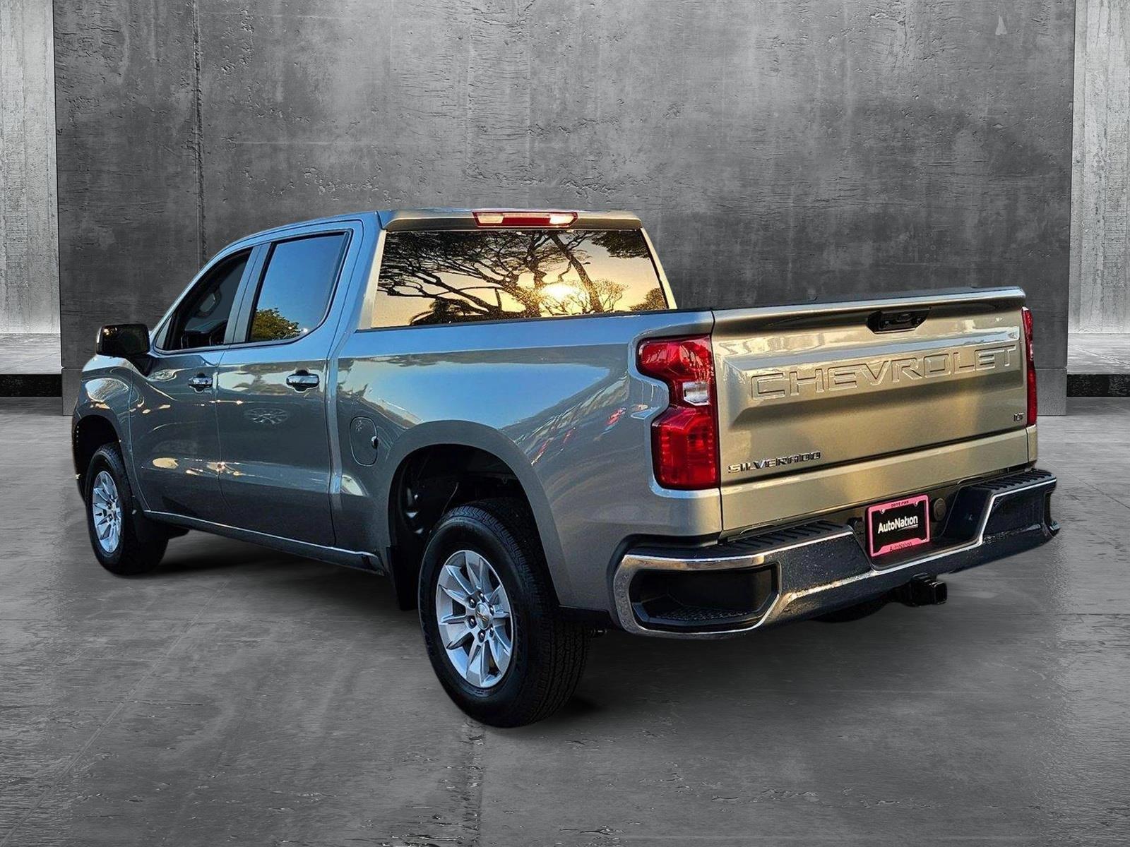 2025 Chevrolet Silverado 1500 Vehicle Photo in GREENACRES, FL 33463-3207
