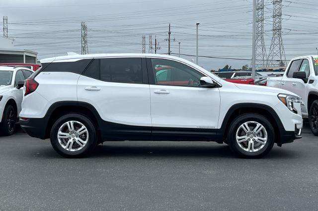 Used 2024 GMC Terrain SLE with VIN 3GKALTEG8RL337362 for sale in Newark, CA