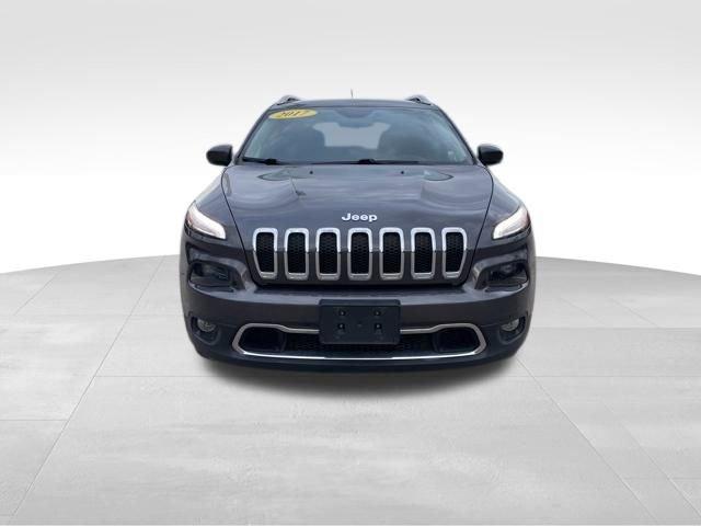 2017 Jeep Cherokee Vehicle Photo in MEDINA, OH 44256-9631