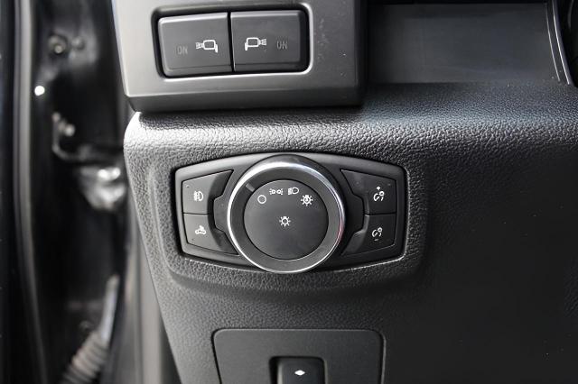 2017 Ford F-150 Vehicle Photo in Green Bay, WI 54304