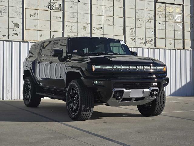 2025 GMC HUMMER EV SUV Vehicle Photo in DALLAS, TX 75209-3016