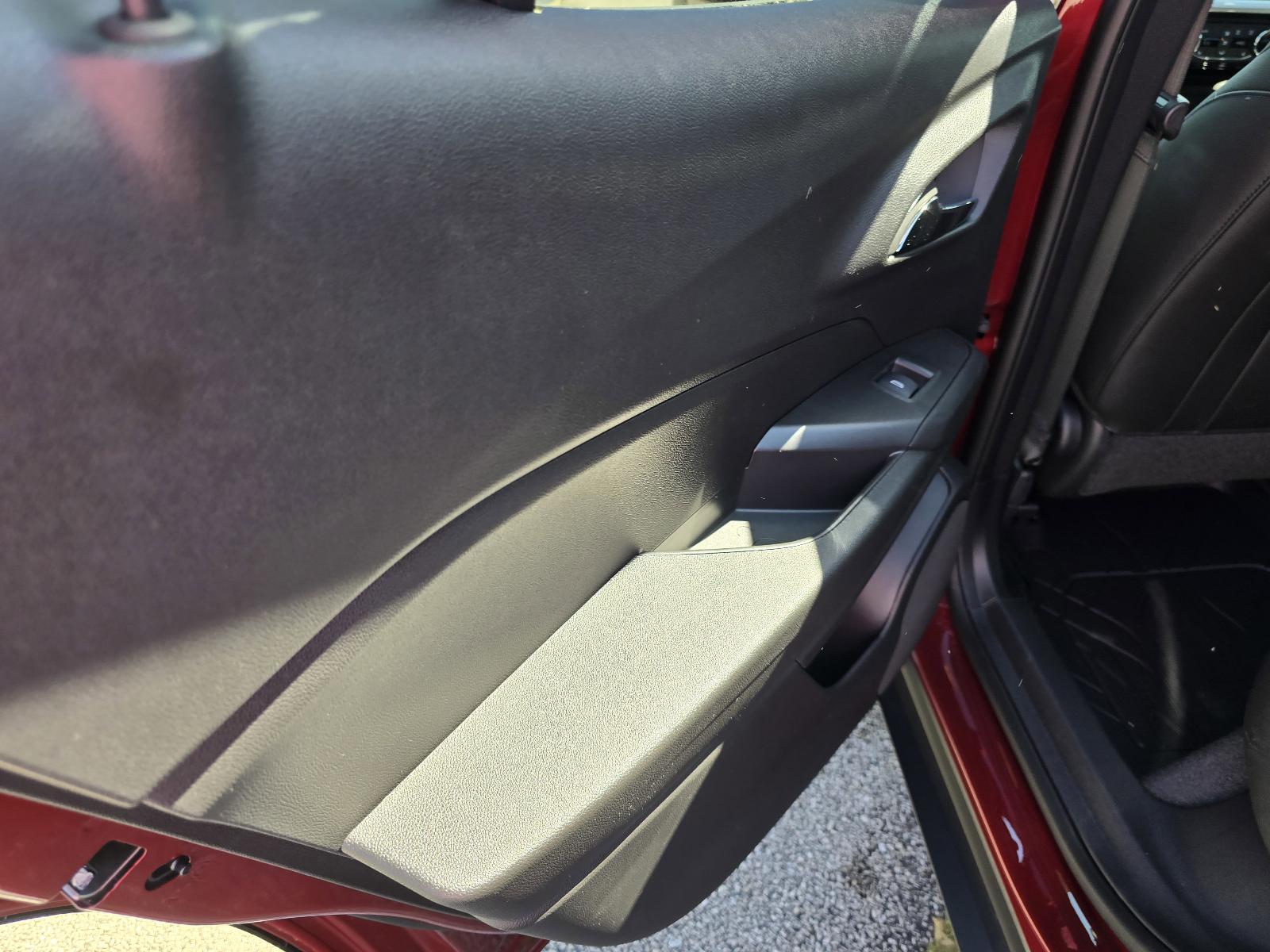 2025 Chevrolet Trax Vehicle Photo in Rolla, MO 65401