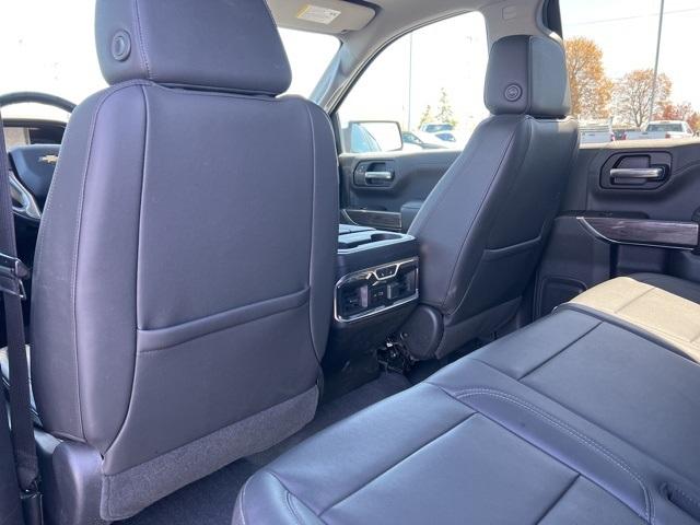 2020 Chevrolet Silverado 1500 Vehicle Photo in GREEN BAY, WI 54304-5303