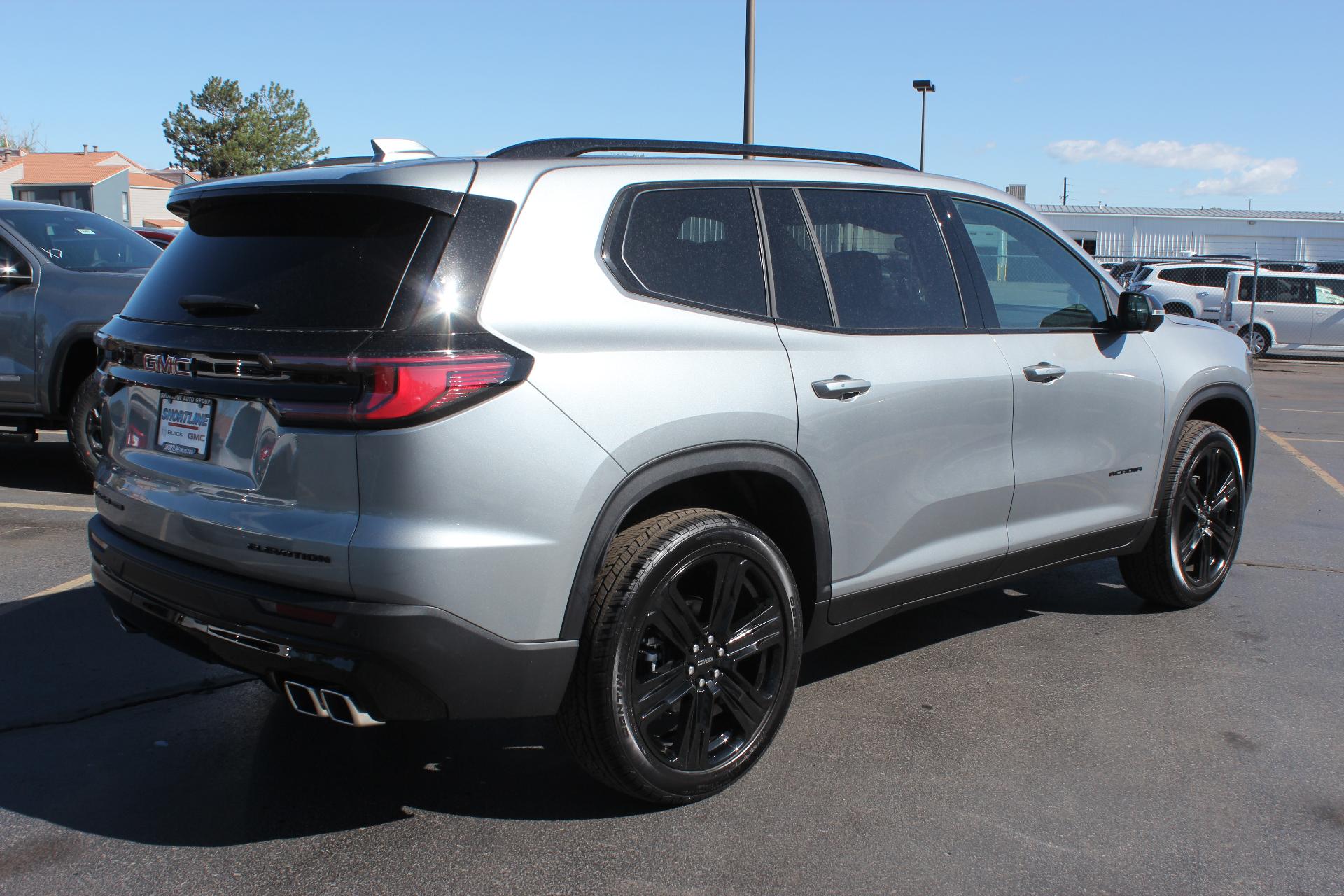 2025 GMC Acadia Vehicle Photo in AURORA, CO 80012-4011