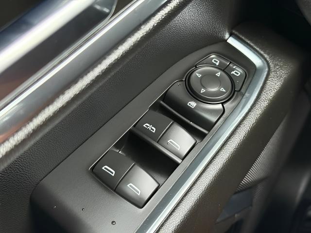 2024 GMC Sierra 1500 Vehicle Photo in MADISON, WI 53713-3220