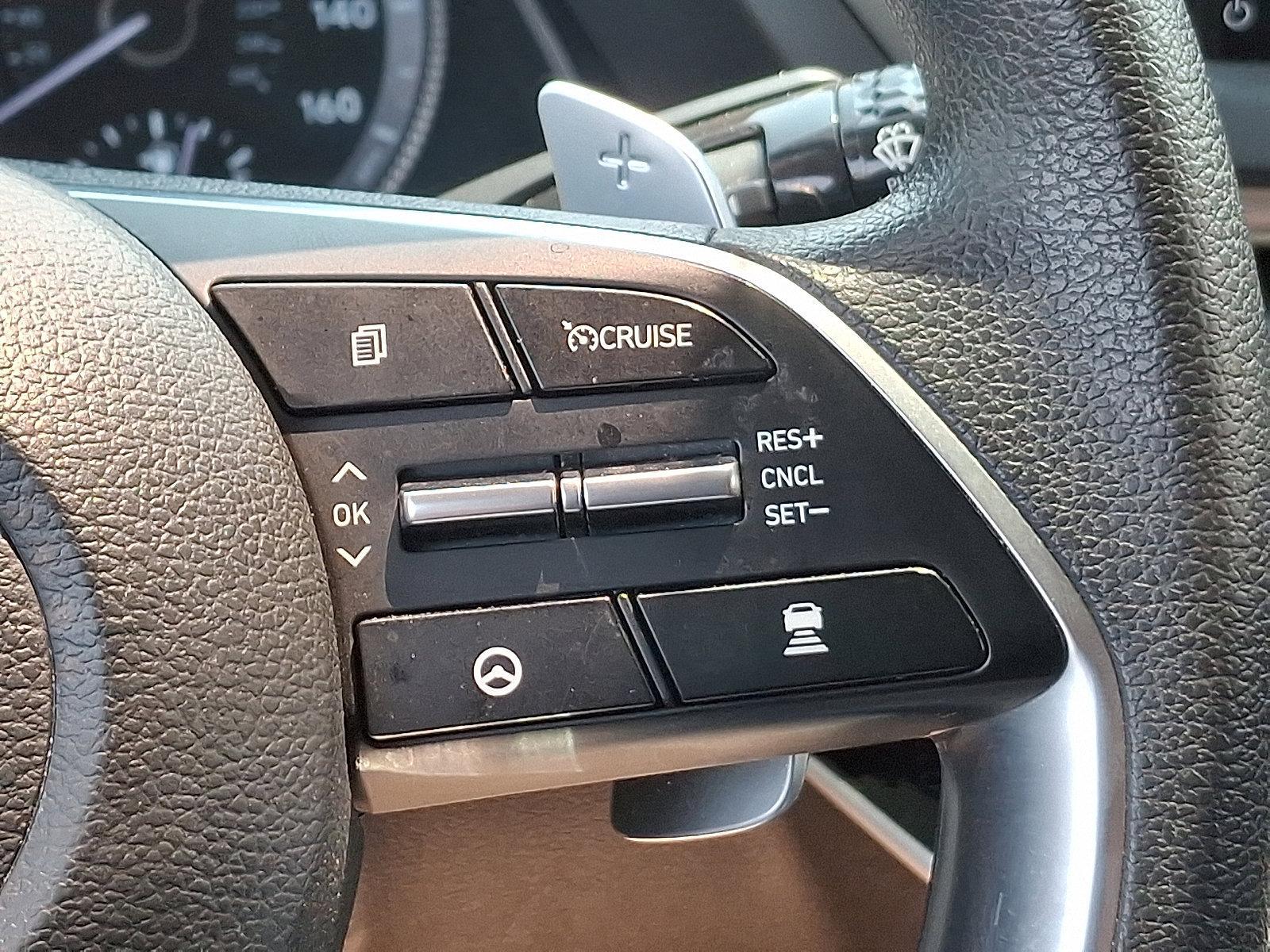 2023 Hyundai SONATA Hybrid Vehicle Photo in Trevose, PA 19053