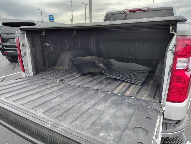 2019 Chevrolet Silverado 1500 Vehicle Photo in GREEN BAY, WI 54304-5303