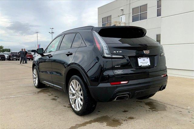 2023 Cadillac XT4 Vehicle Photo in TOPEKA, KS 66609-0000
