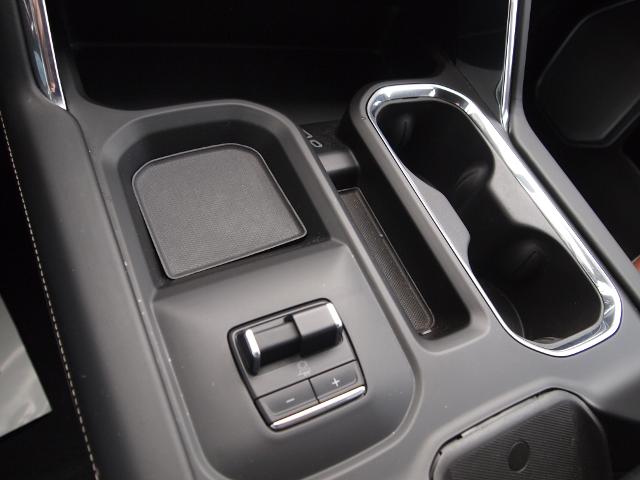 2024 GMC Sierra 2500 HD Vehicle Photo in MADISON, IN 47250-1611