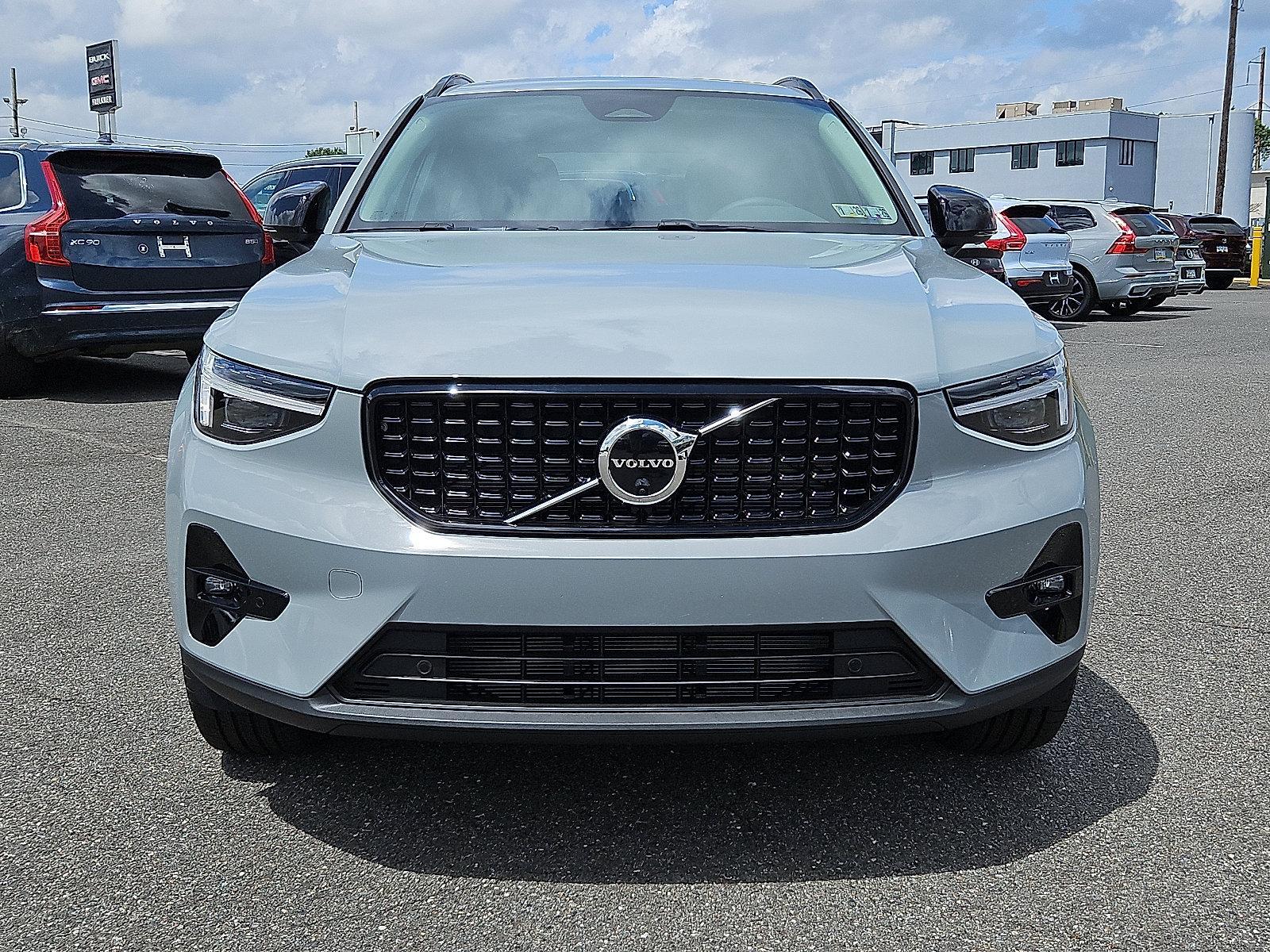 2026 Volvo XC40 Vehicle Photo in Trevose, PA 19053