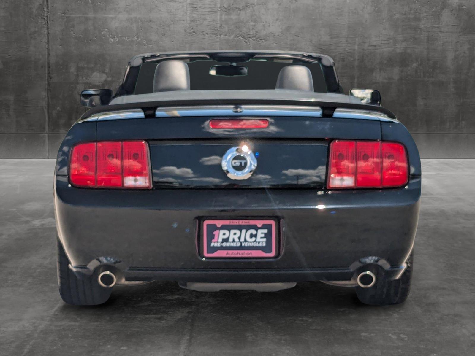 2008 Ford Mustang Vehicle Photo in St. Petersburg, FL 33713