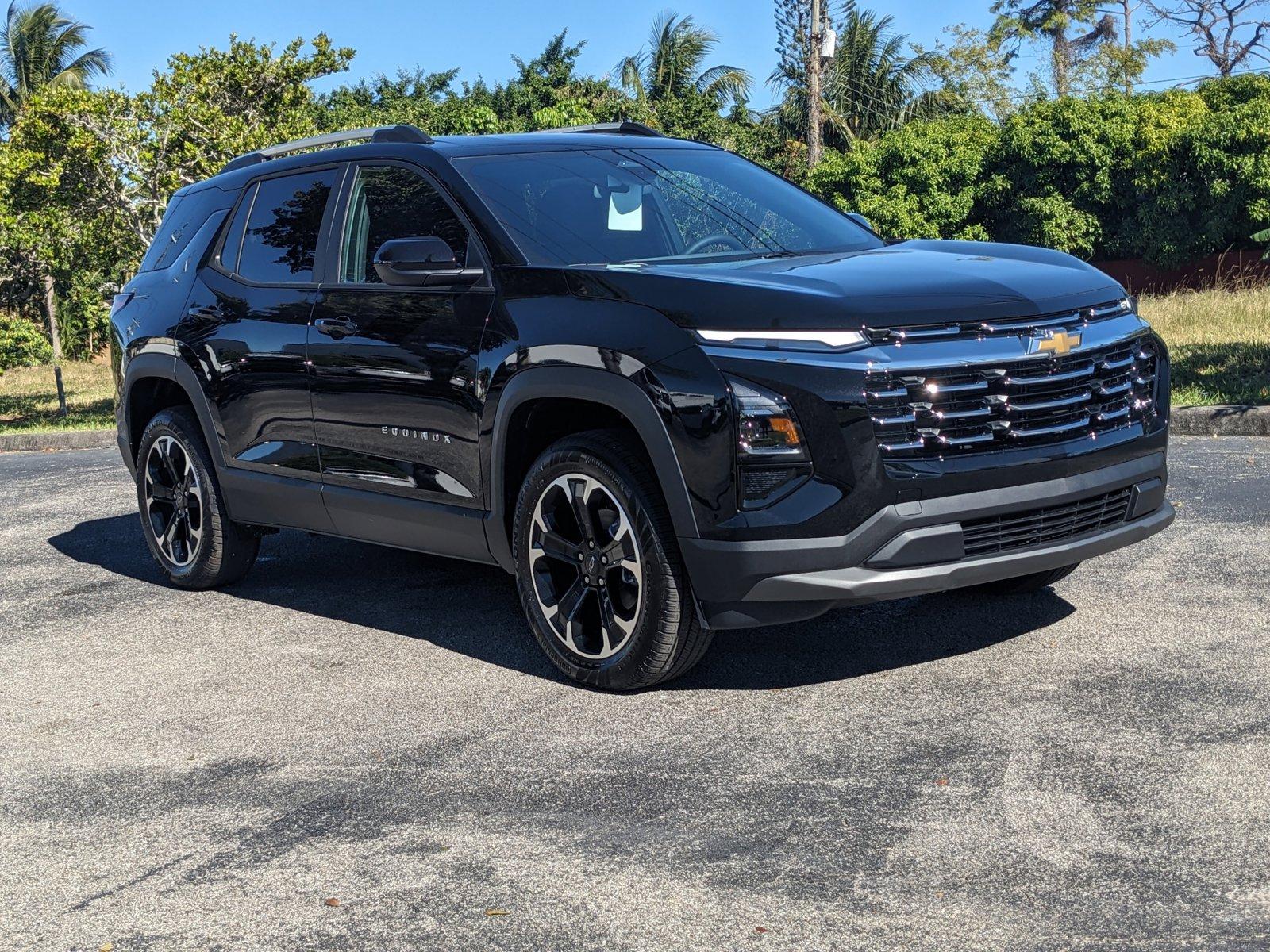 2025 Chevrolet Equinox Vehicle Photo in GREENACRES, FL 33463-3207