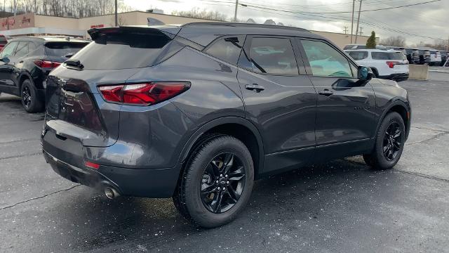 2022 Chevrolet Blazer Vehicle Photo in MOON TOWNSHIP, PA 15108-2571