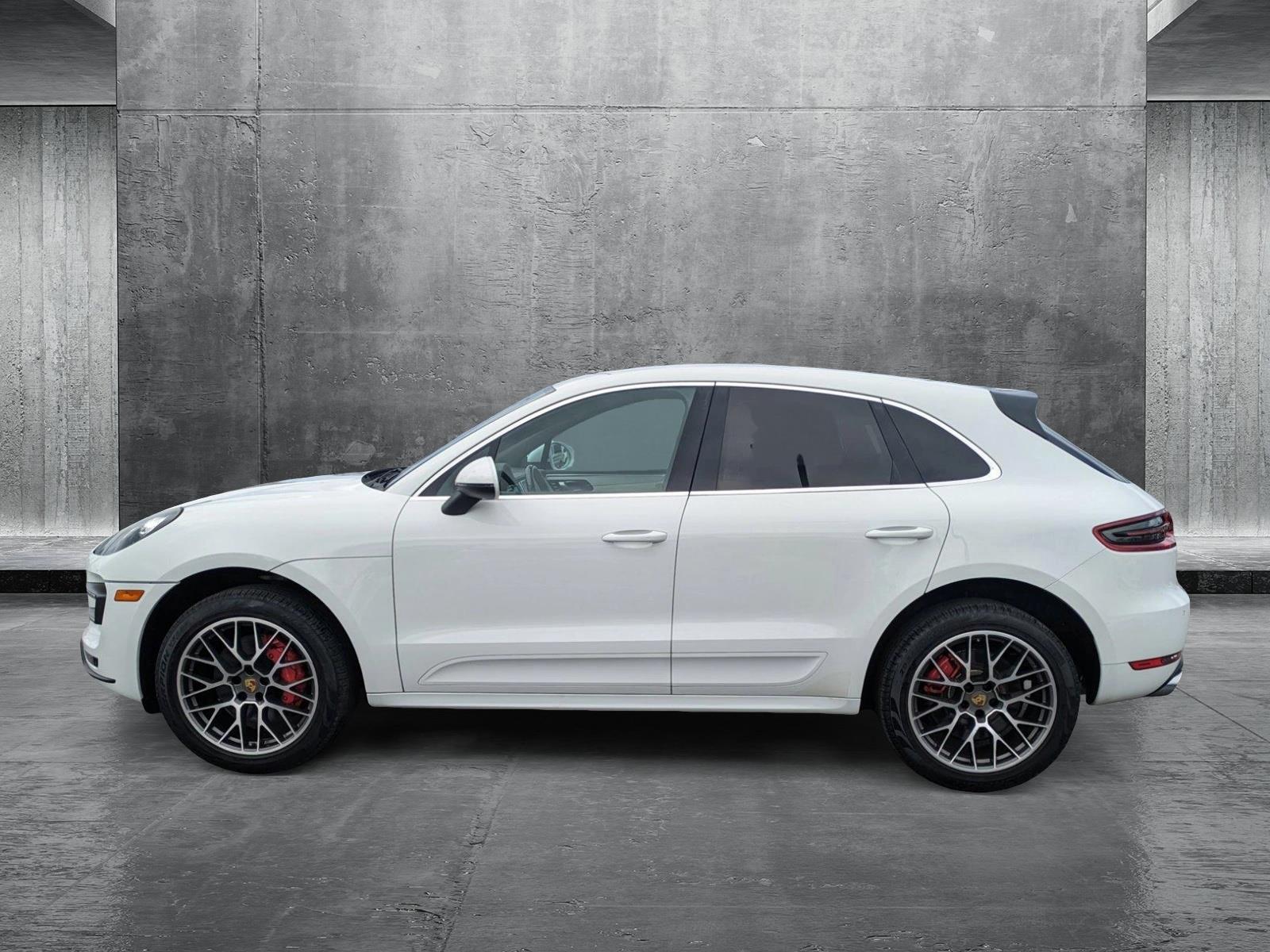 2016 Porsche Macan Vehicle Photo in Sarasota, FL 34231