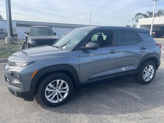 2022 Chevrolet Trailblazer Vehicle Photo in VENTURA, CA 93003-8585