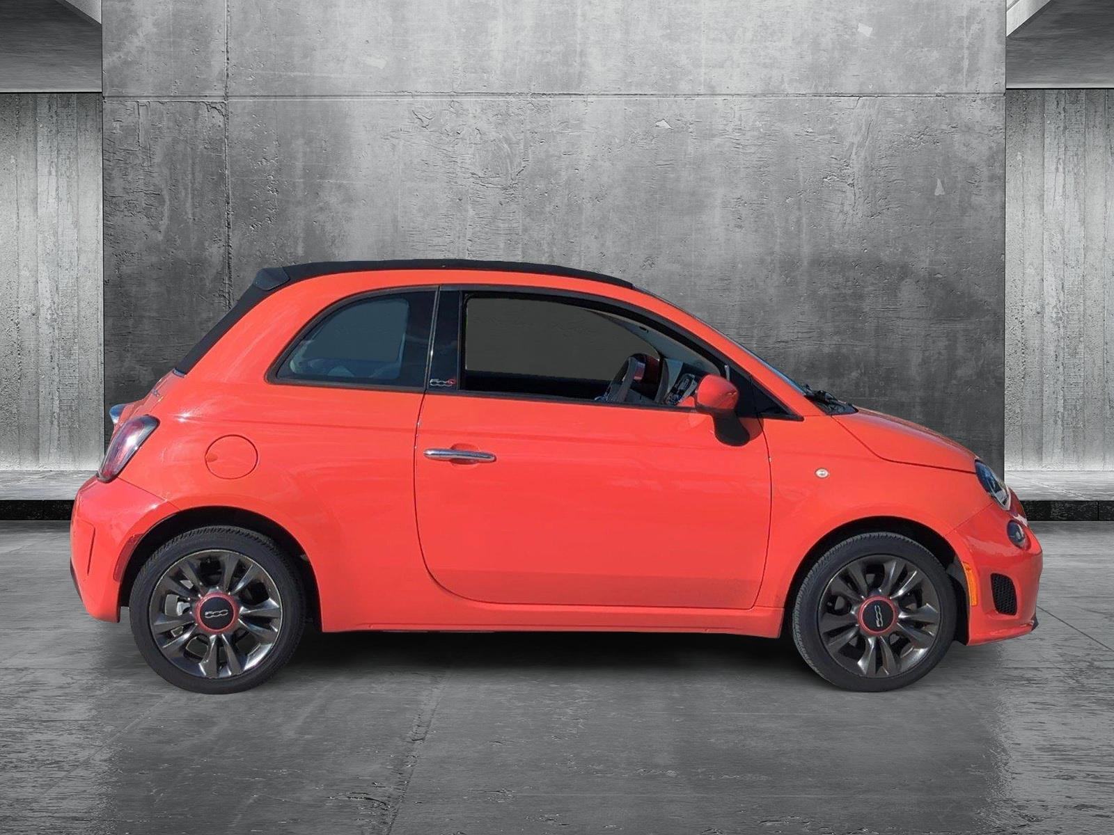 2018 FIAT 500c Vehicle Photo in Pembroke Pines, FL 33027