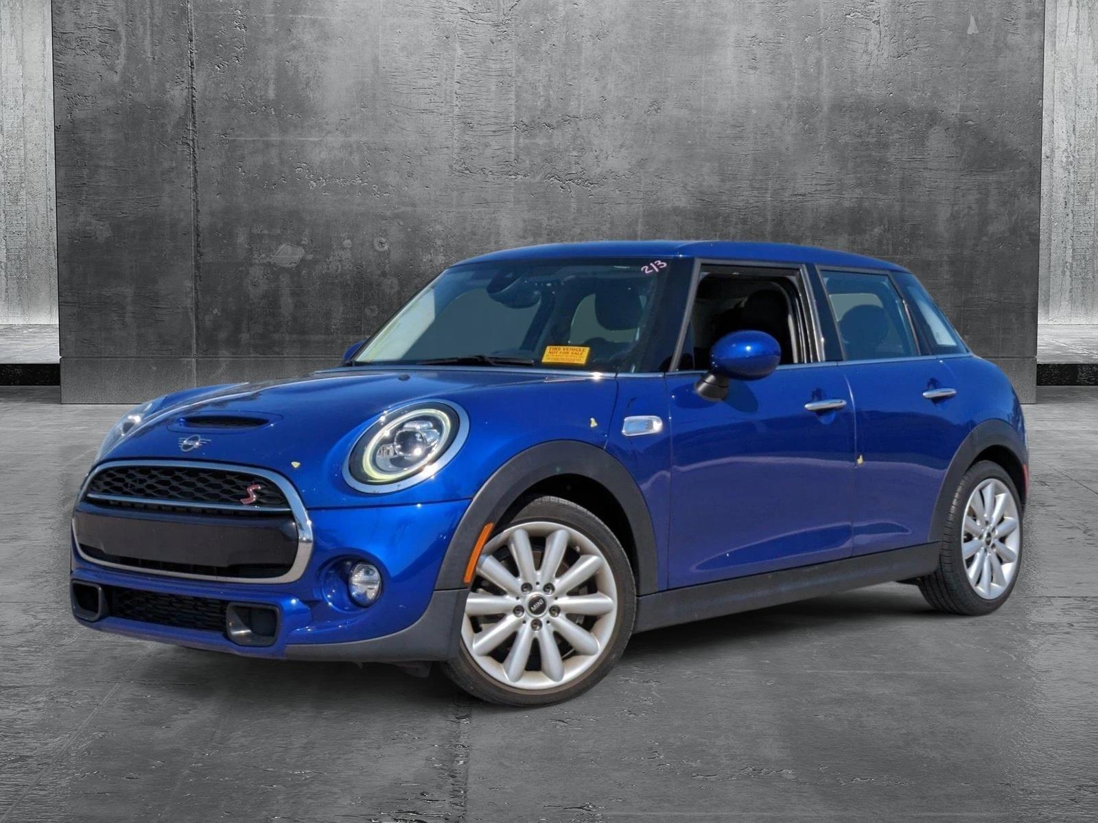 2019 MINI Cooper S Hardtop 4 Door Vehicle Photo in Delray Beach, FL 33444