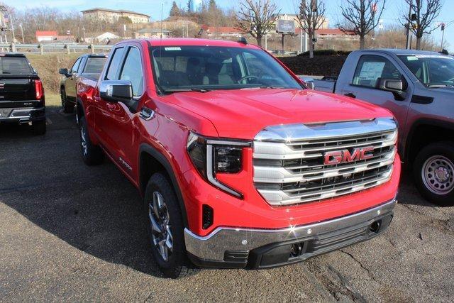 2025 GMC Sierra 1500 Vehicle Photo in SAINT CLAIRSVILLE, OH 43950-8512