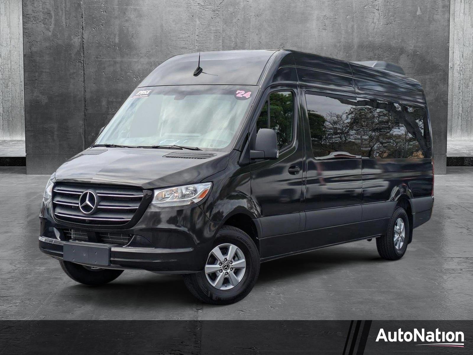 2024 Mercedes-Benz Sprinter Passenger Van Vehicle Photo in GREENACRES, FL 33463-3207