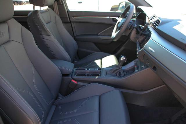 2024 Audi Q3 Vehicle Photo in SUGAR LAND, TX 77478