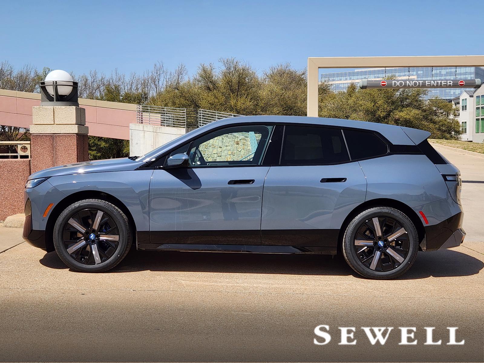 2025 BMW iX Vehicle Photo in PLANO, TX 75024